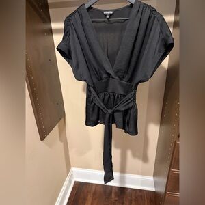 Express Black Top